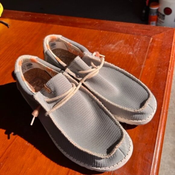 Hey Dude - Men's Size 10 - New w/out tags - Picture 1 of 4